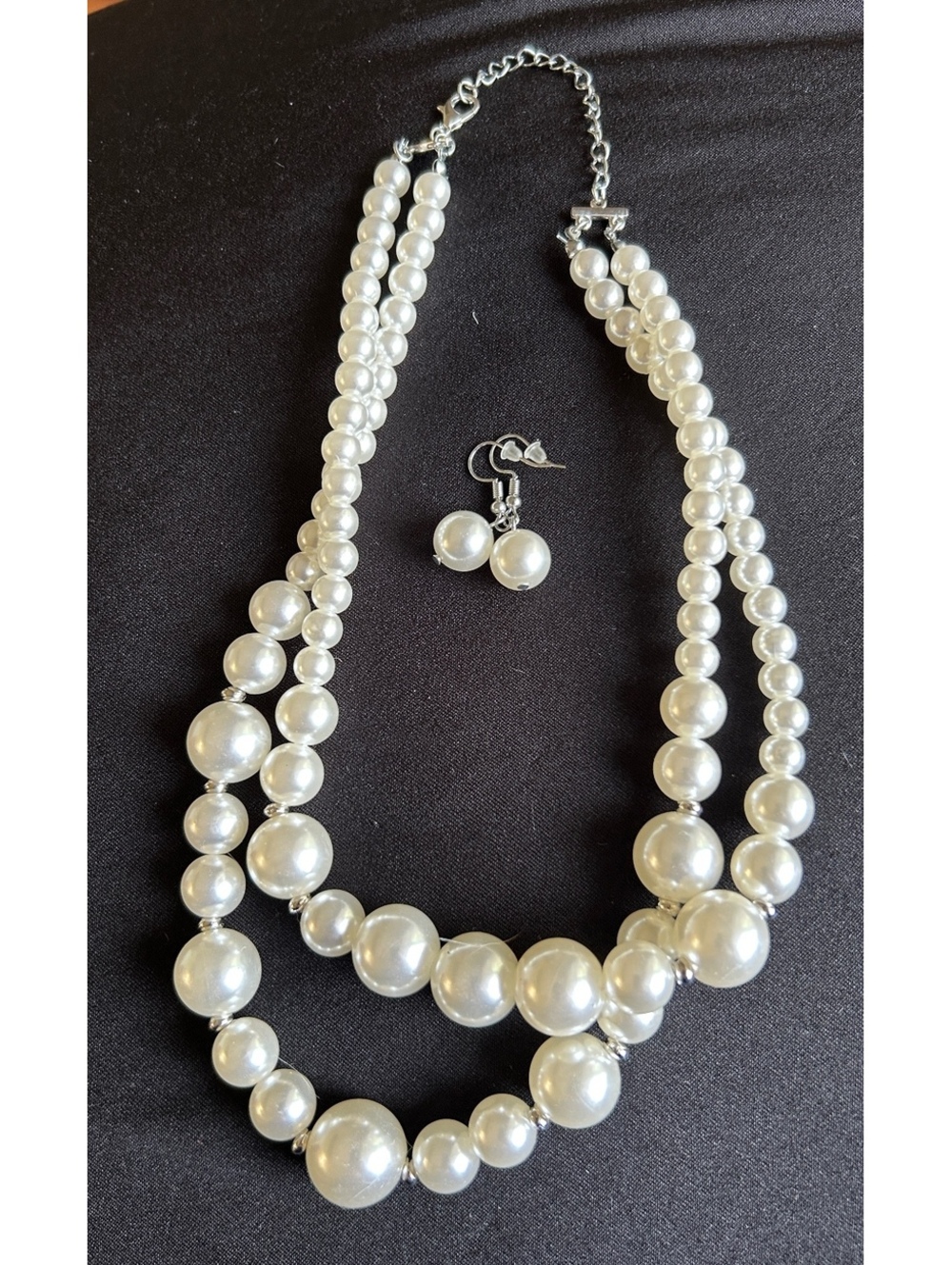 Elegant Faux Pearl Necklace and Earring Set